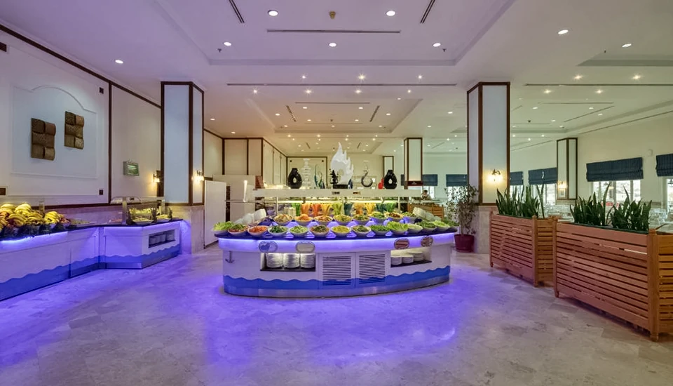 هتل سلکتوم کالرز بدروم